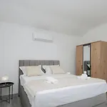 Villa Villa- Rest For The Soul!