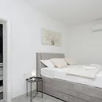 Villa- Rest For The Soul!