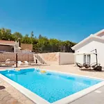 Villa Villa- Rest For The Soul!