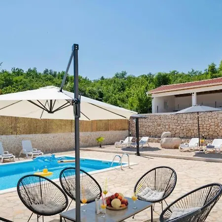 Villa- Rest For The Soul! * Zmijavci